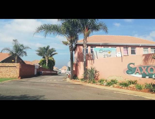 2 BEDROOM TOWNHOUSE FOR SALE IN FLORENTIA